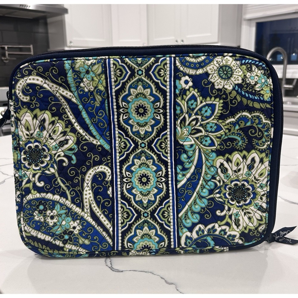 Vera Bradley Padded Cotton Zipper Laptop Case Blue/Green/White Floral 11x14